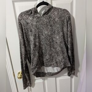 Evolution And Creation Leopard Print Long Sleeve Top